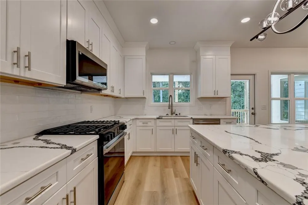 9135 Fox Trail Lane Gainesville, GA 30506