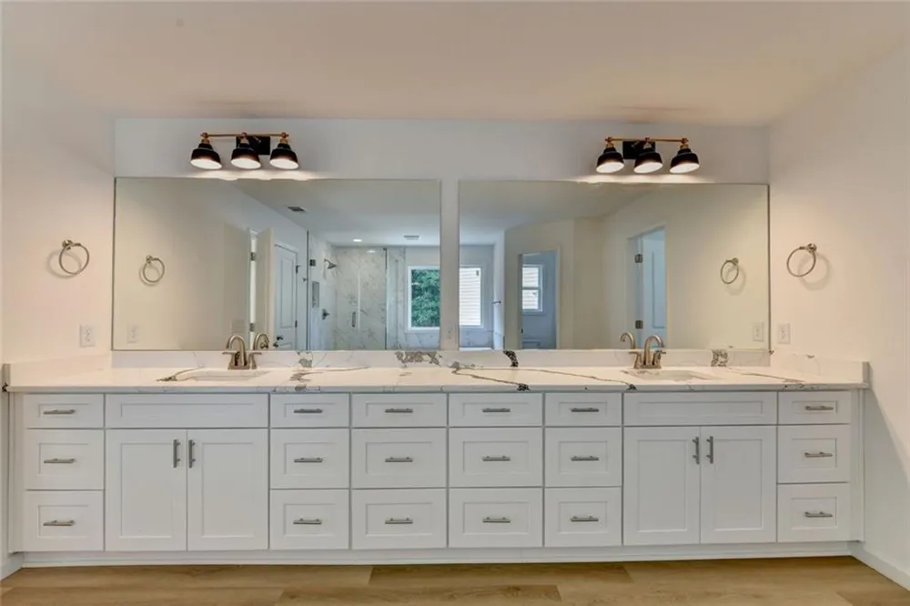 9135 Fox Trail Lane Gainesville, GA 30506