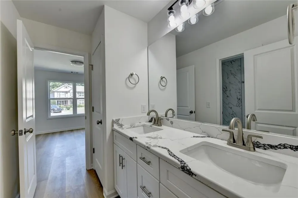9135 Fox Trail Lane Gainesville, GA 30506