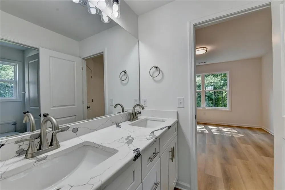 9135 Fox Trail Lane Gainesville, GA 30506