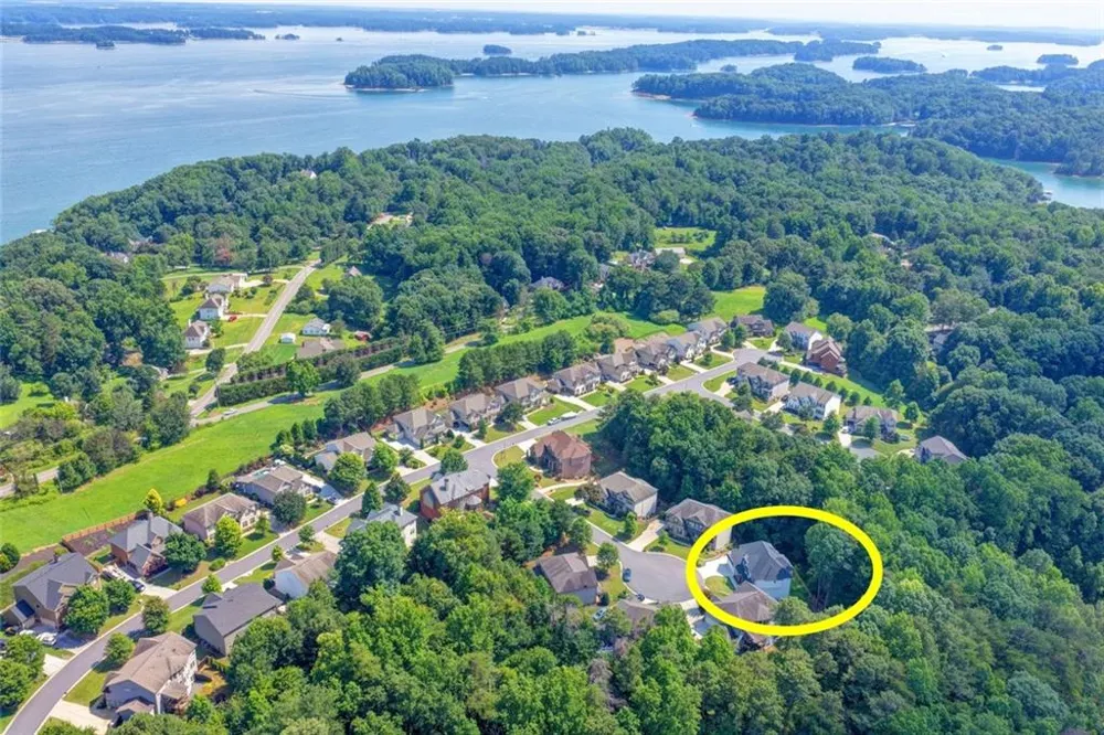 9135 Fox Trail Lane Gainesville, GA 30506