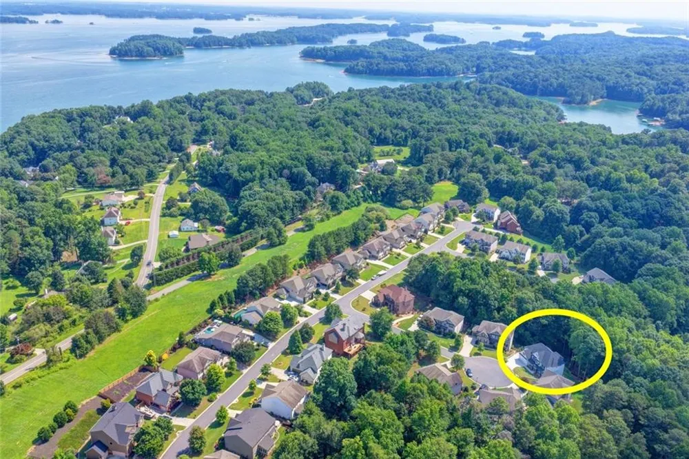 9135 Fox Trail Lane Gainesville, GA 30506