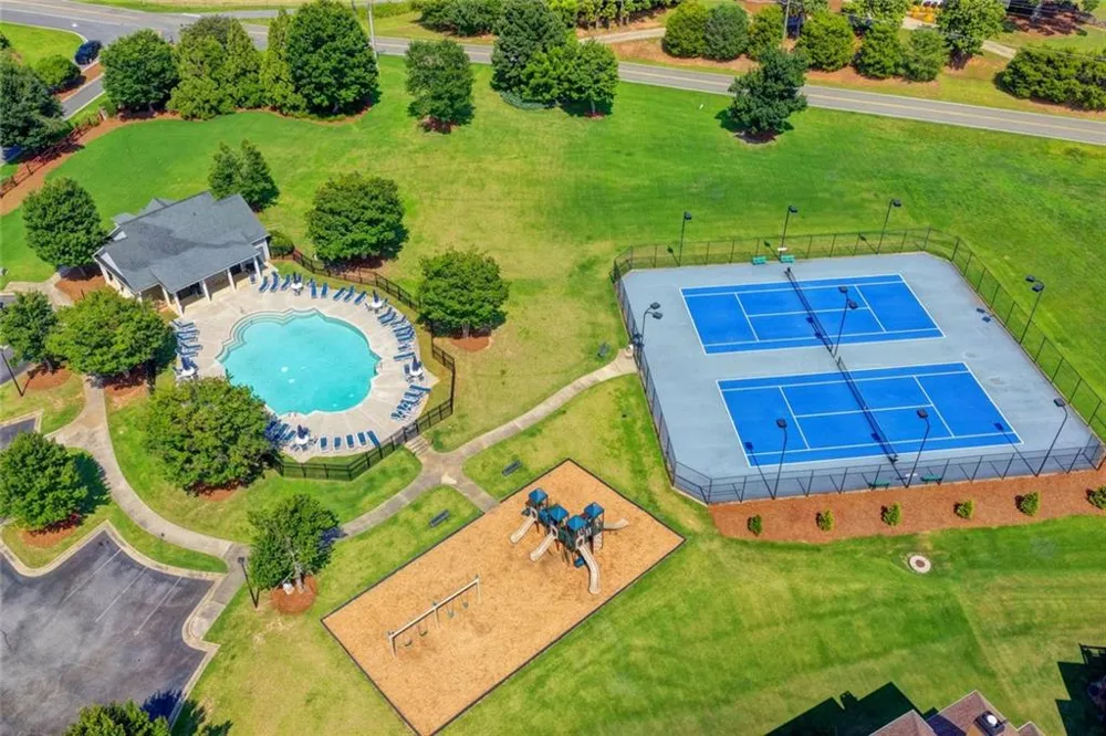 9135 Fox Trail Lane Gainesville, GA 30506