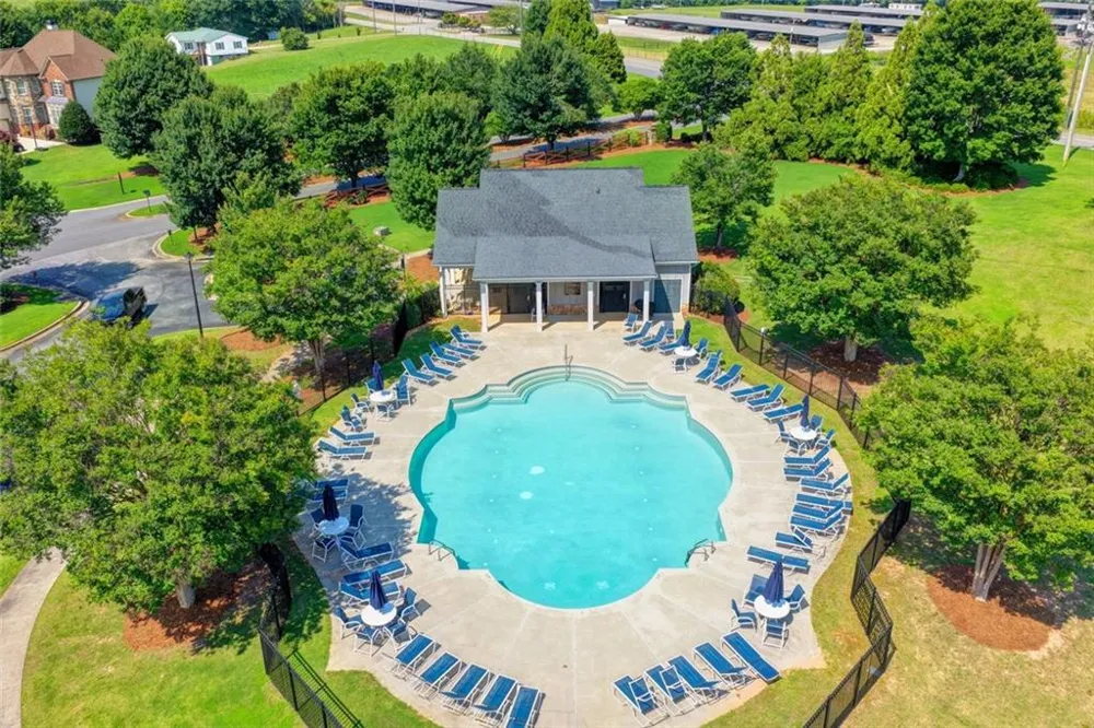 9135 Fox Trail Lane Gainesville, GA 30506