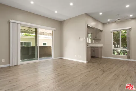 1232 Mccadden Pl