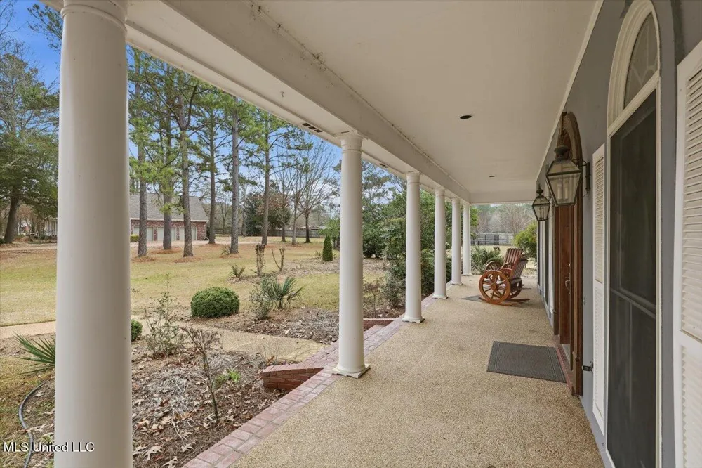 112 Saddle Creek Cove Canton, MS 39046