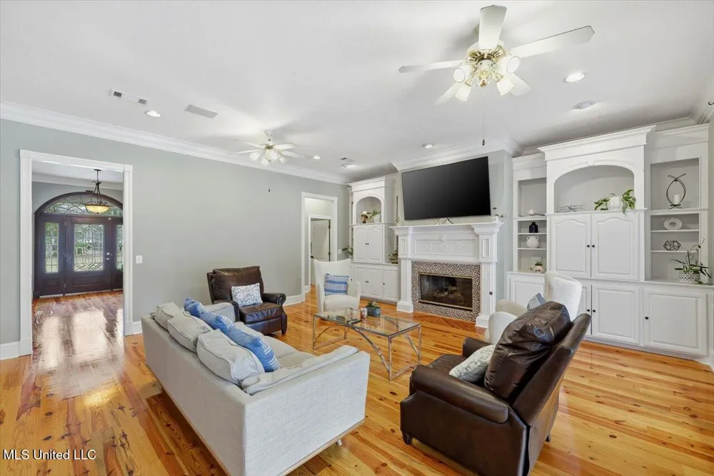 112 Saddle Creek Cove Canton, MS 39046