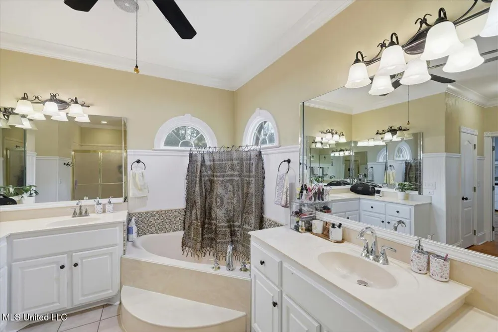 112 Saddle Creek Cove Canton, MS 39046