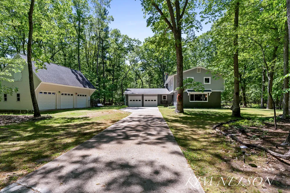 7211 McFall Circle Montague, MI 49437