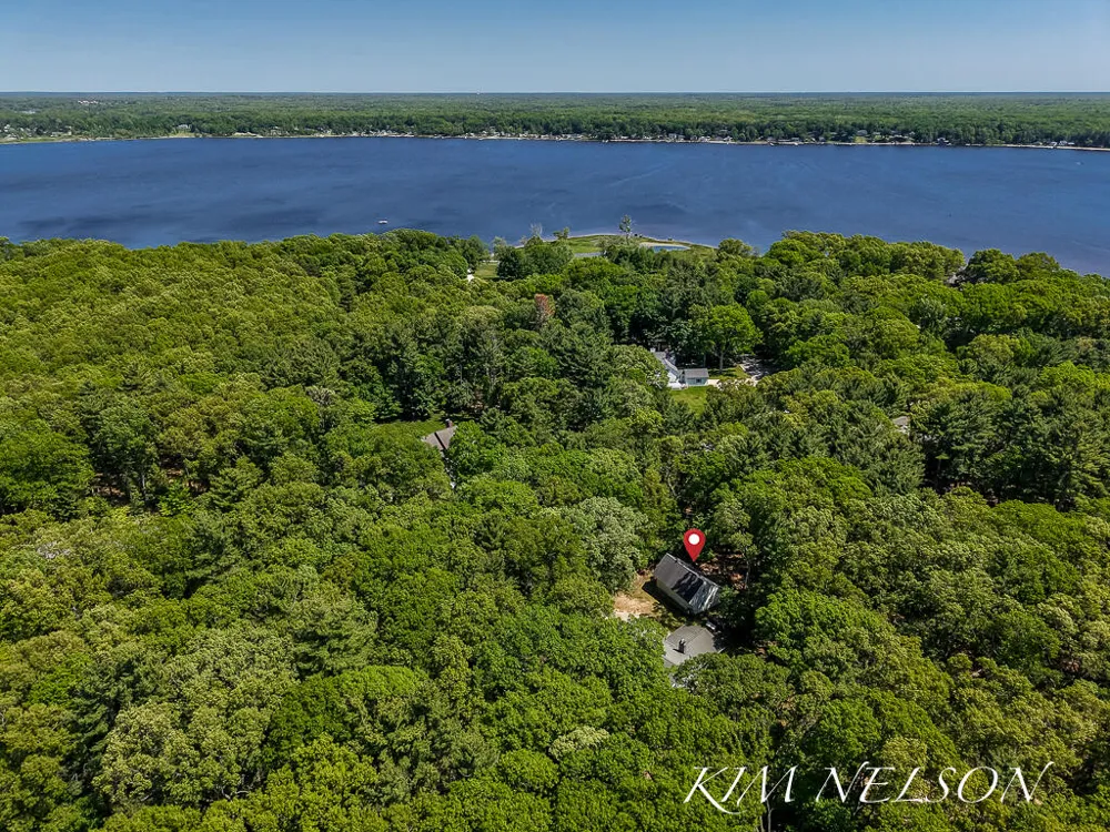 7211 McFall Circle Montague, MI 49437