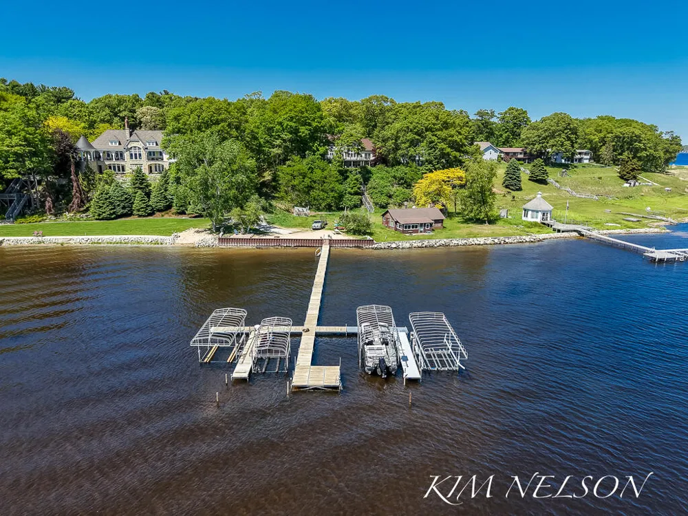 7211 McFall Circle Montague, MI 49437
