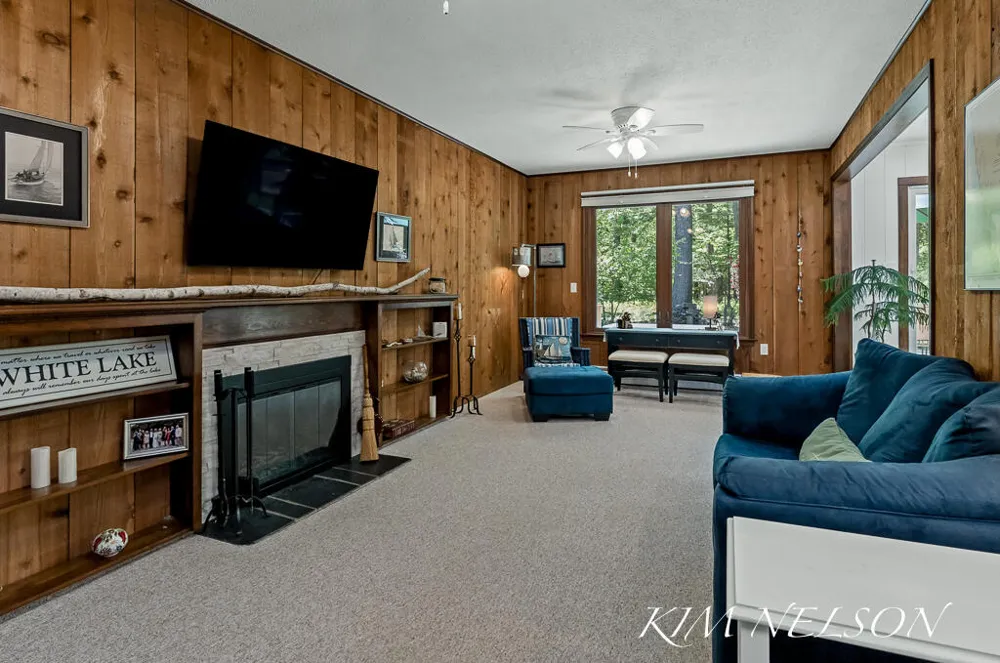 7211 McFall Circle Montague, MI 49437