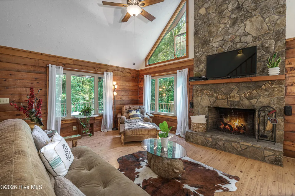 525 Beaver Ridge Road Murphy, NC 28906