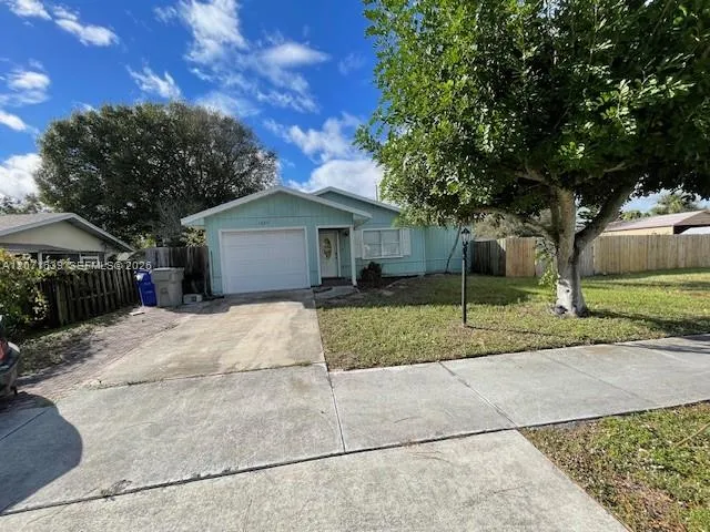 1685 20th Ave SW Vero Beach, FL 32962