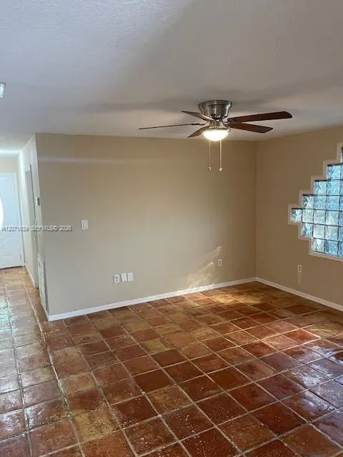 1685 20th Ave SW Vero Beach, FL 32962