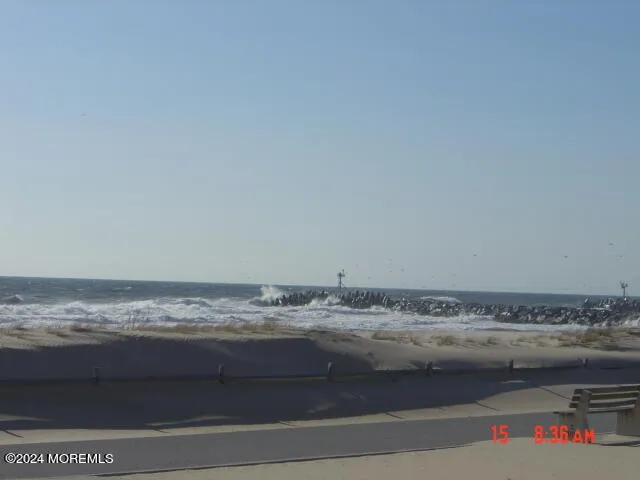 421 1st Avenue Manasquan, NJ 08736