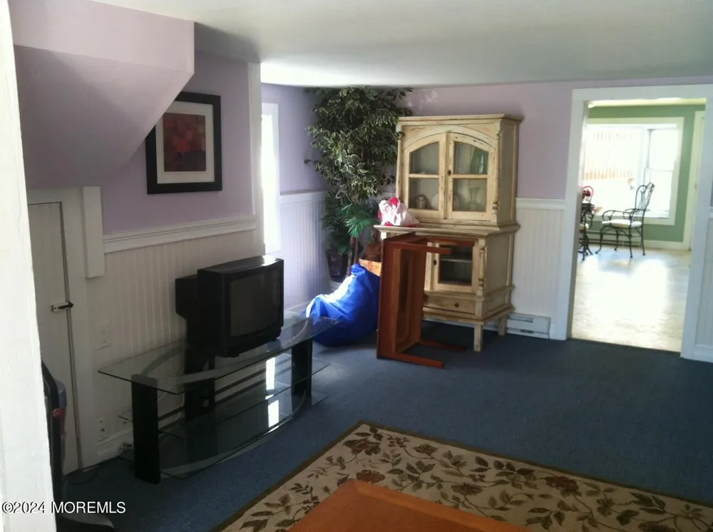 421 1st Avenue Manasquan, NJ 08736