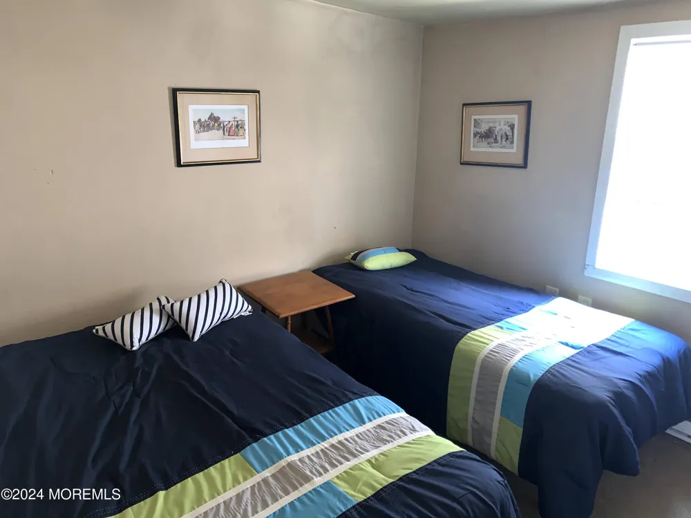 421 1st Avenue Manasquan, NJ 08736