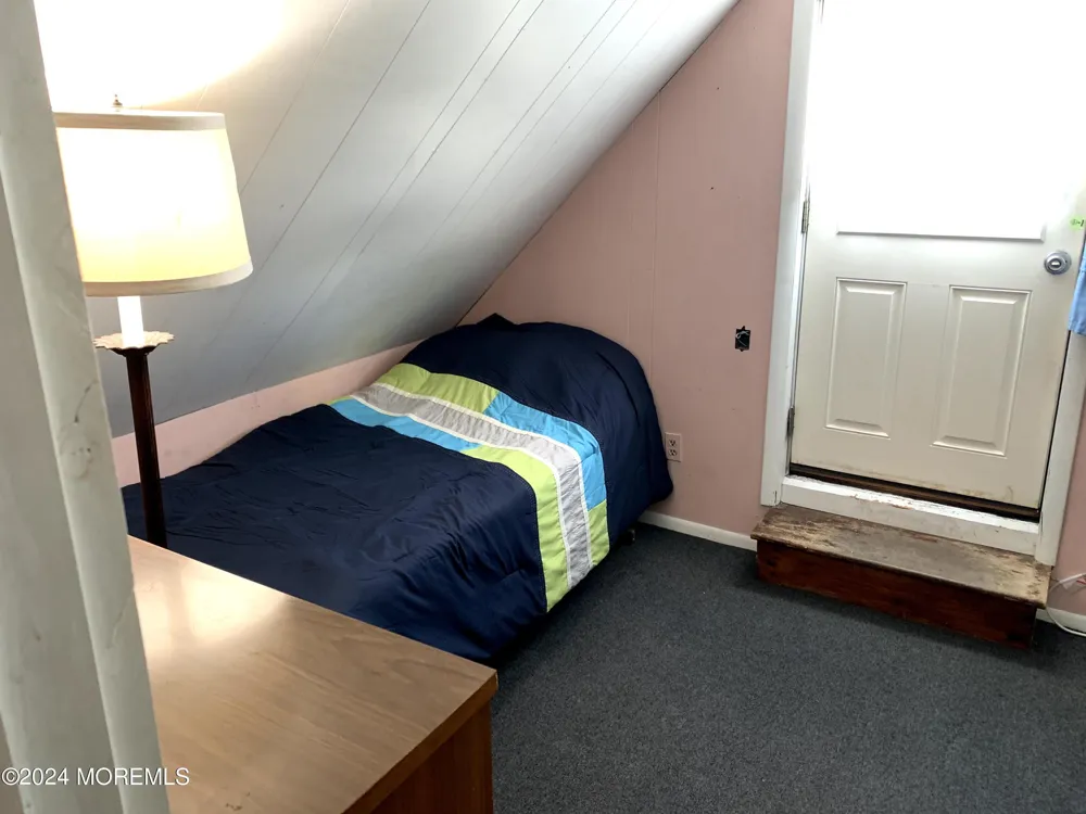 421 1st Avenue Manasquan, NJ 08736