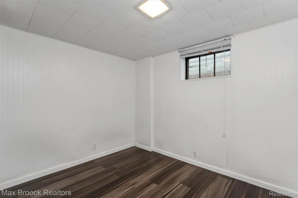 201 W Webster Street Ferndale City, MI 48220