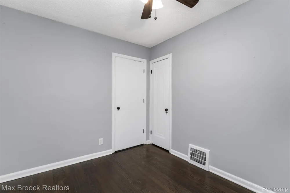 201 W Webster Street Ferndale City, MI 48220