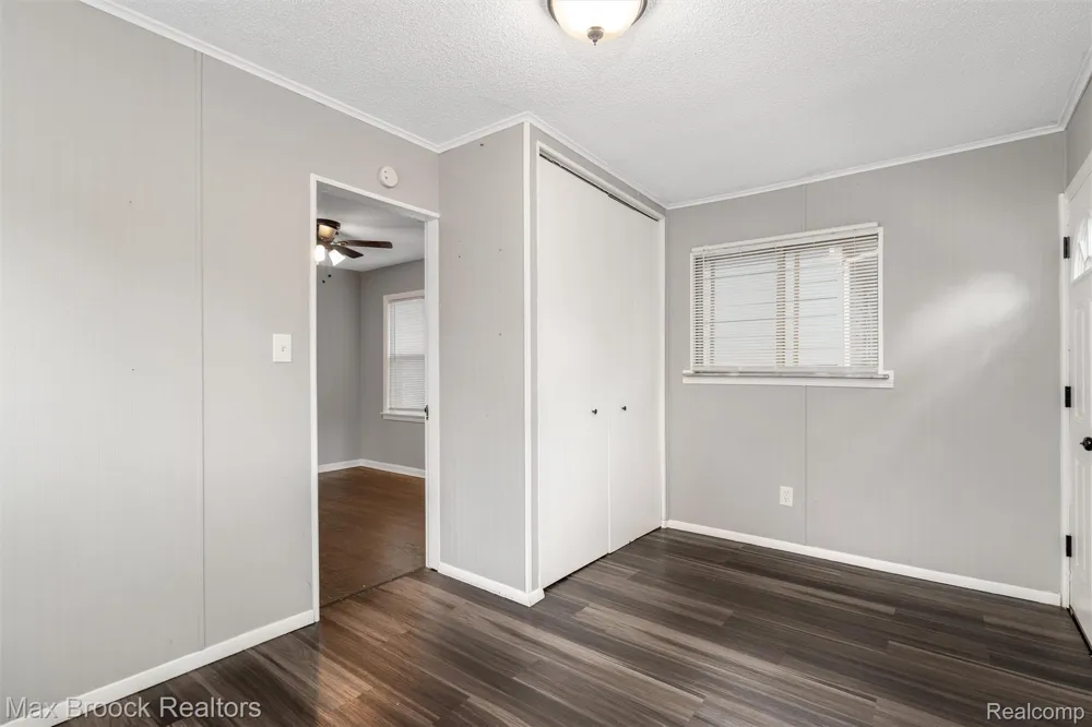 201 W Webster Street Ferndale City, MI 48220