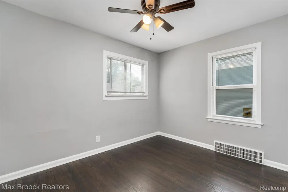 201 W Webster Street Ferndale City, MI 48220
