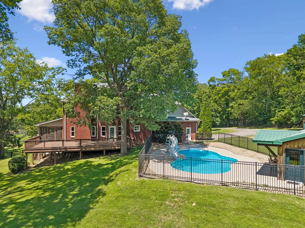 2671 Sanford Rd Nolensville, TN 37135