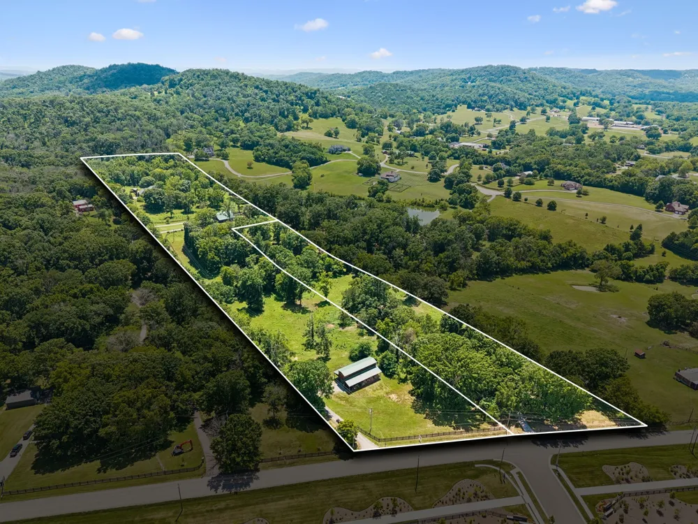 2667 Sanford Rd Nolensville, TN 37135