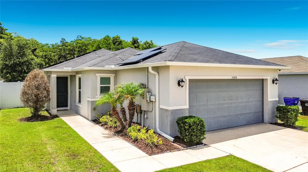 3040 LAKES CREST AVENUE St Cloud, FL 34772