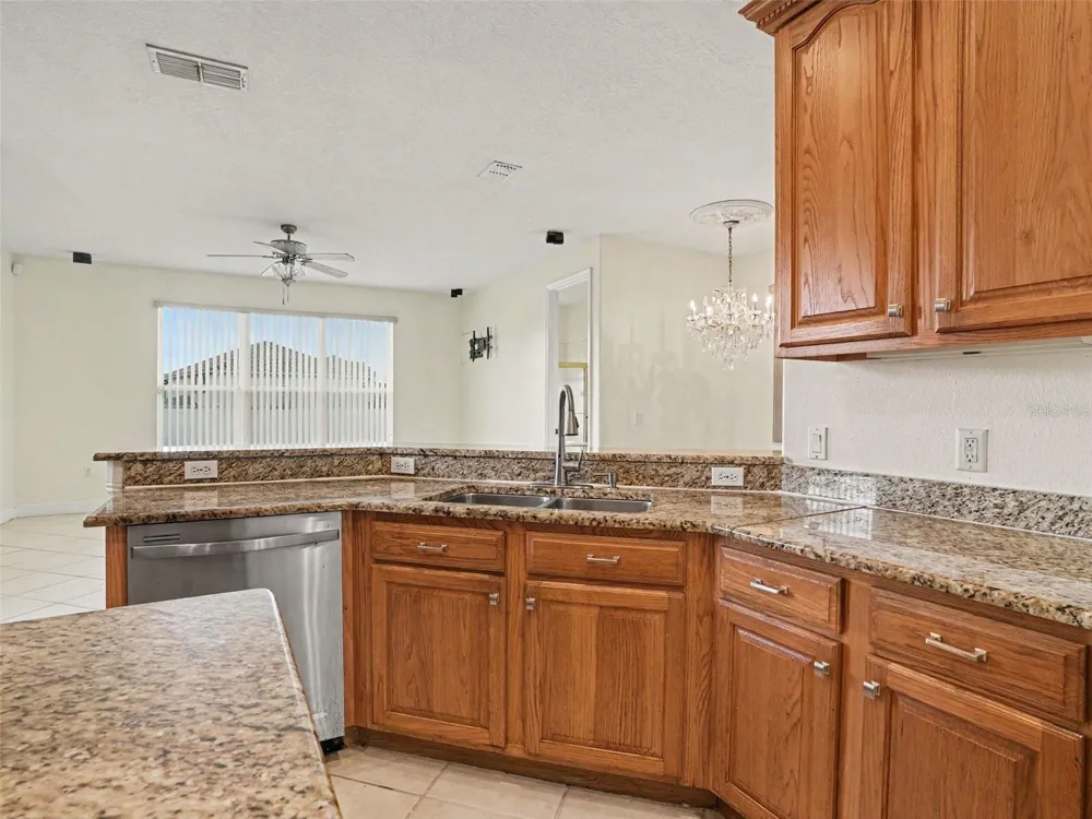 1711 WINDWARD OAKS COURT Kissimmee, FL 34746
