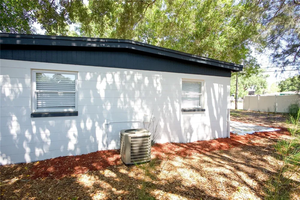 9001 82ND STREET Seminole, FL 33777
