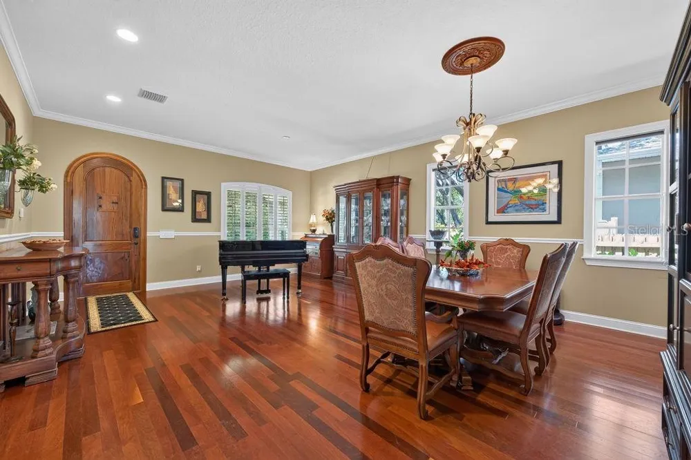 5916 S 6TH STREET Tampa, FL 33611