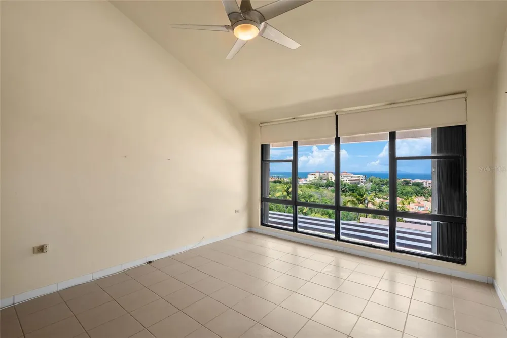 170 PALMAS DRIVE #B20 Humacao, PR 00791