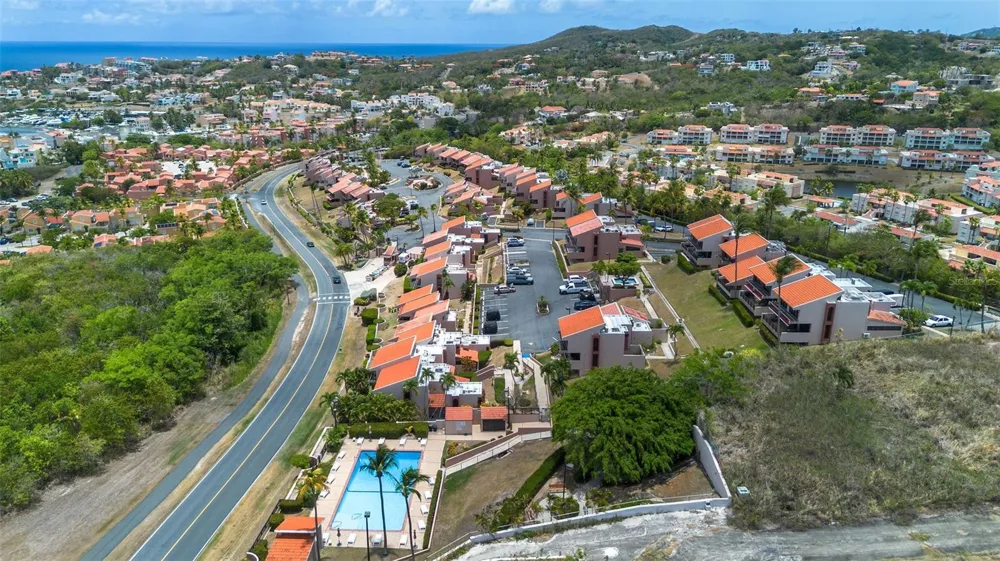 170 PALMAS DRIVE #B20 Humacao, PR 00791