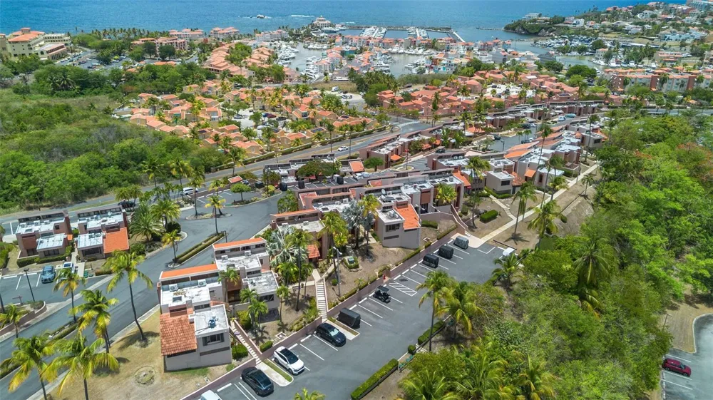 170 PALMAS DRIVE #B20 Humacao, PR 00791