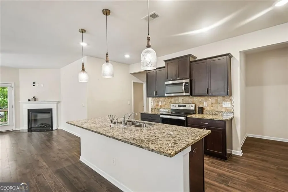 2045 Theberton TRL Locust Grove, GA 30248