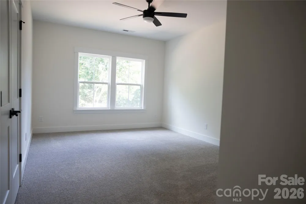 320 Laurel Crest Drive Kannapolis, NC 28081