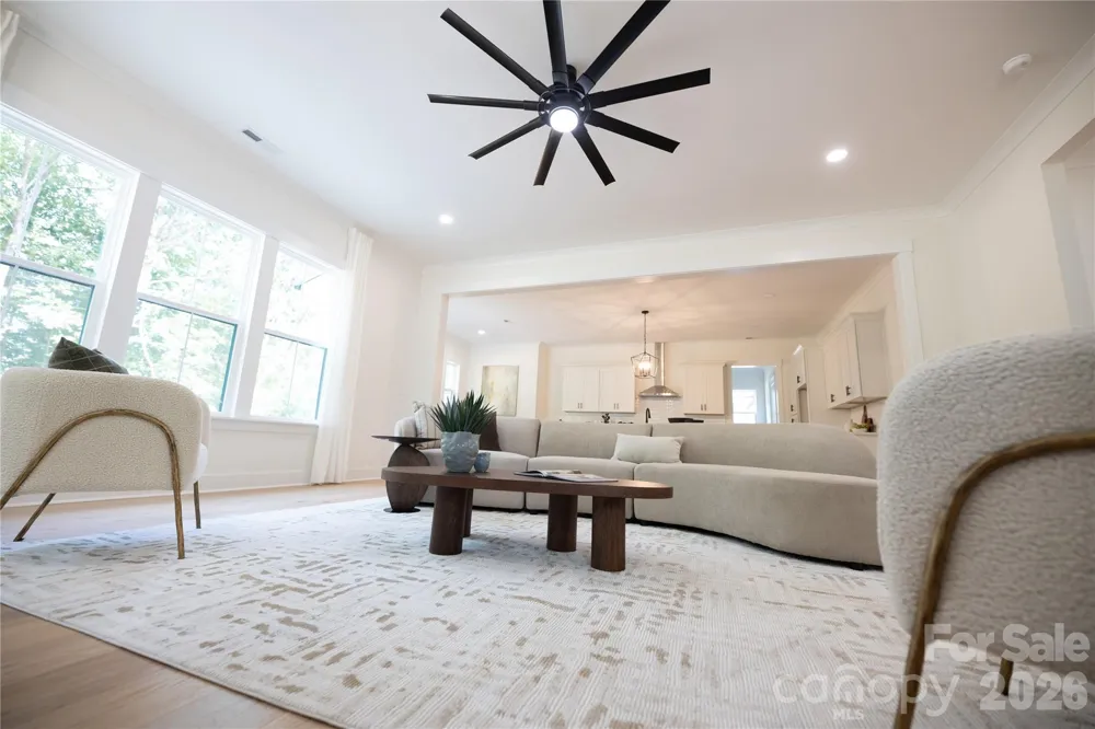 320 Laurel Crest Drive Kannapolis, NC 28081