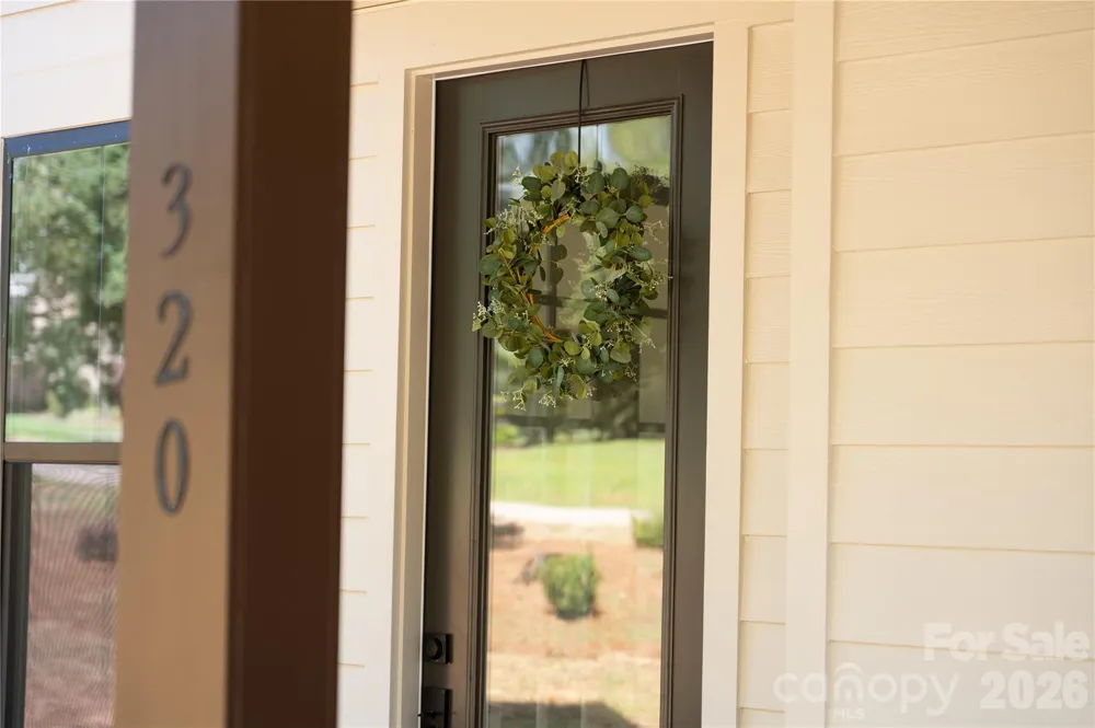 320 Laurel Crest Drive Kannapolis, NC 28081