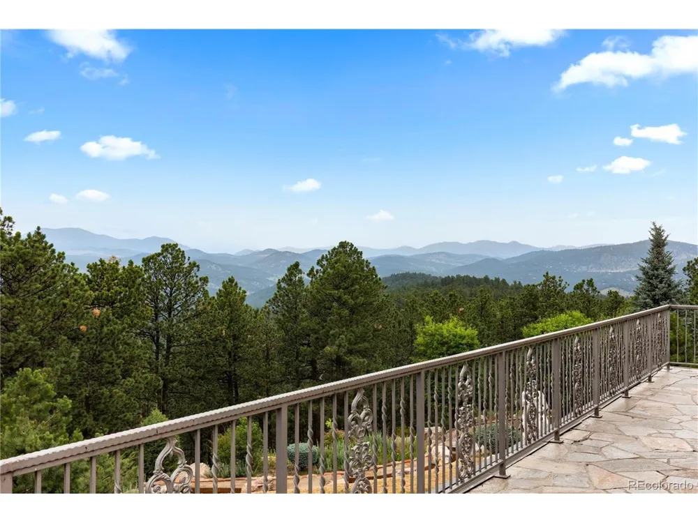 4095 Lakota Road Indian Hills, CO 80454