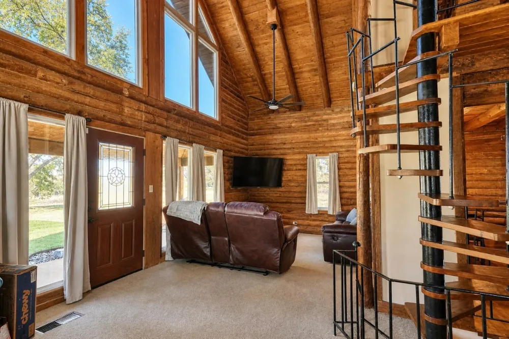 436 County Road 3802 Bullard, TX 75757