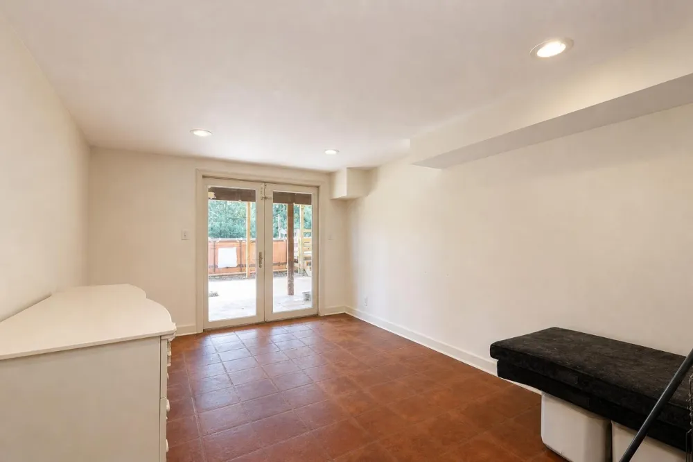 436 County Road 3802 Bullard, TX 75757