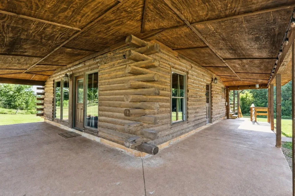 436 County Road 3802 Bullard, TX 75757