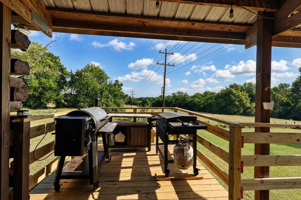 436 County Road 3802 Bullard, TX 75757