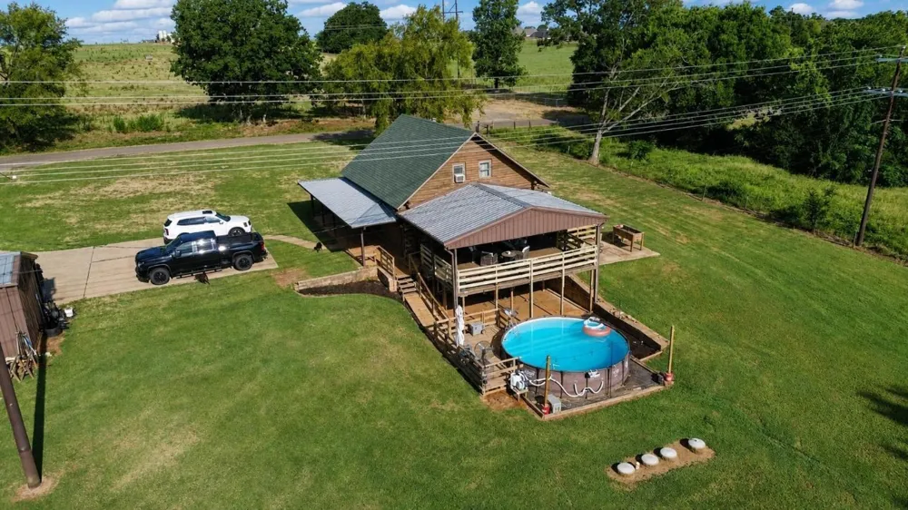 436 County Road 3802 Bullard, TX 75757