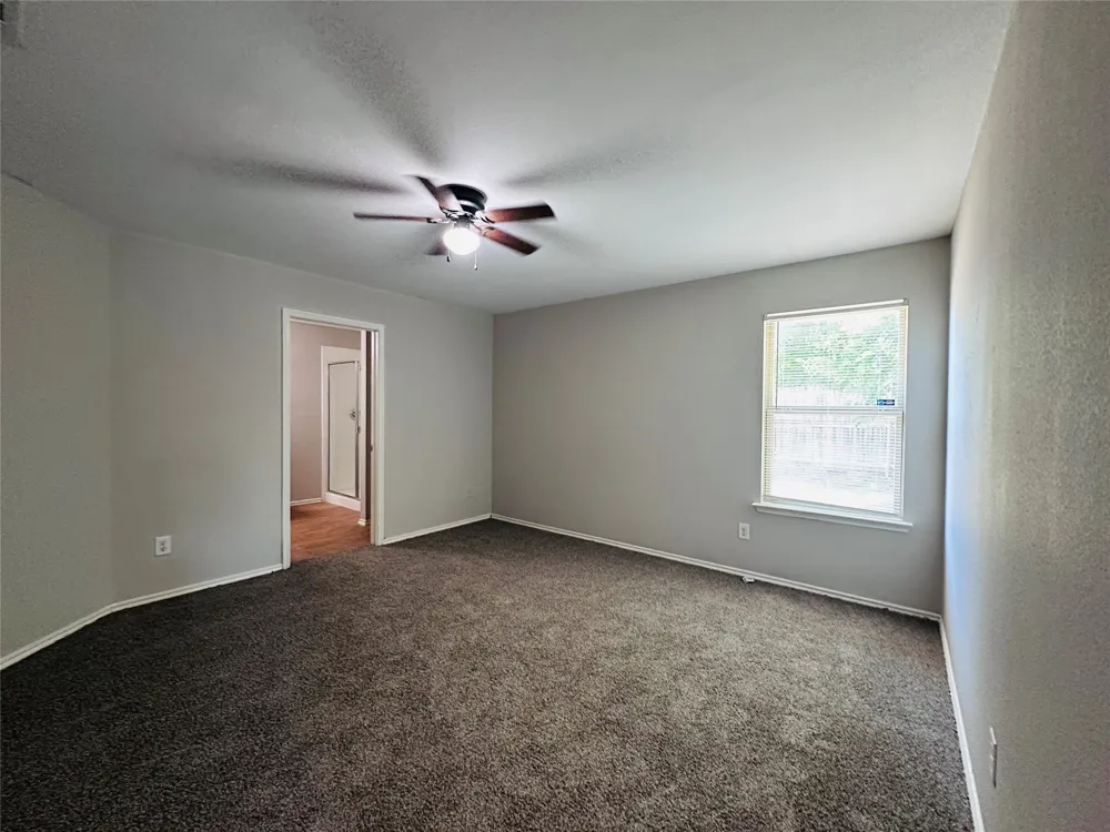 1703 Eagle River Trail Lancaster, TX 75146