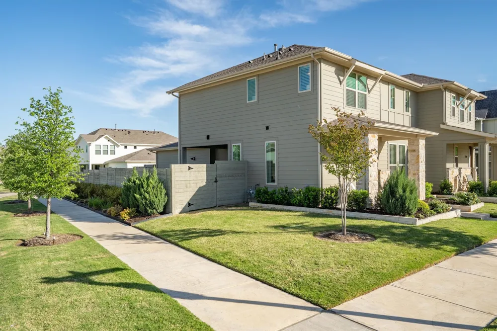 1346 Roundup Way Argyle, TX 76226