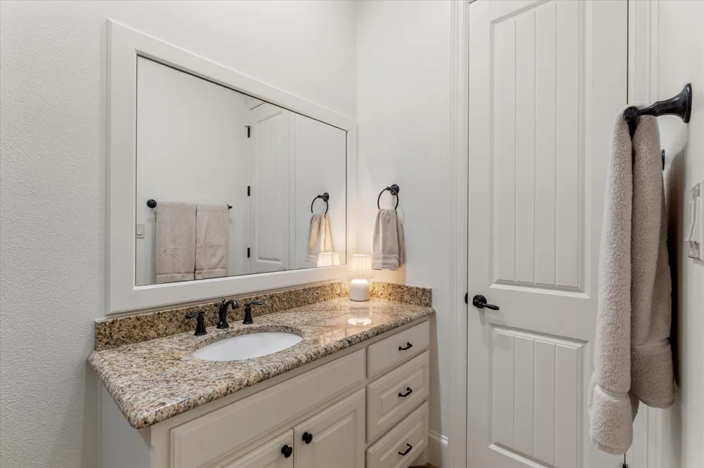 940 Private Road 5980 Yantis, TX 75497