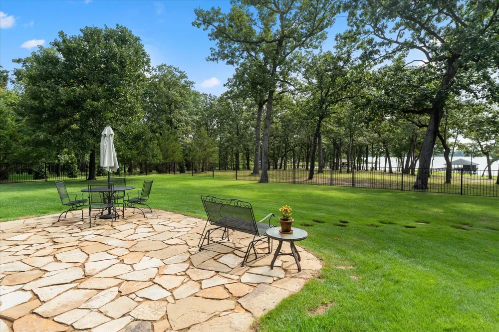 940 Private Road 5980 Yantis, TX 75497